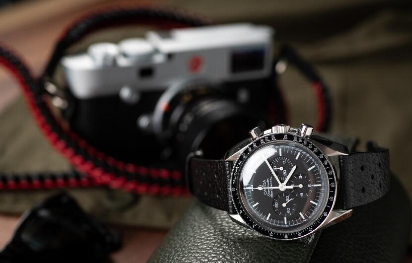The Replica Omega Speedmaster Professional Tachymetre Chronograph Moonwatch Guide 3